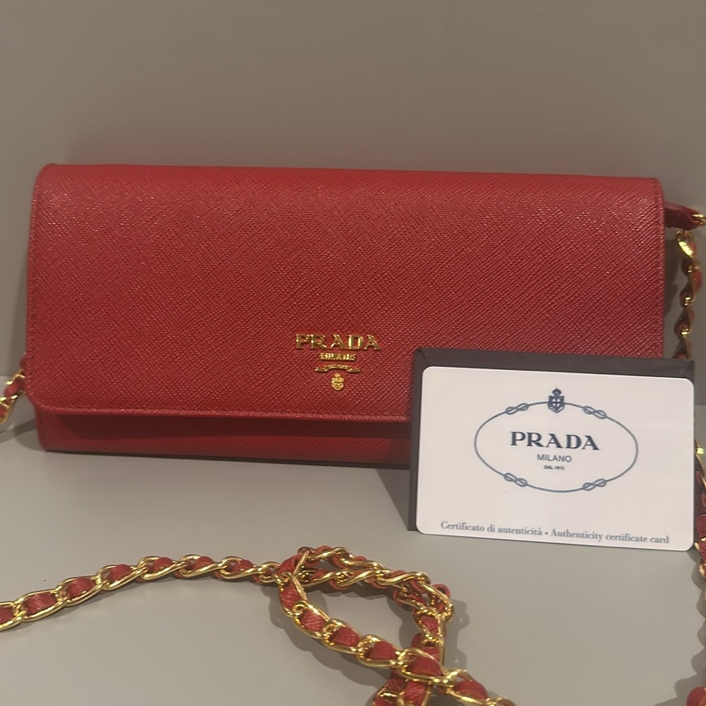 Prada WOC